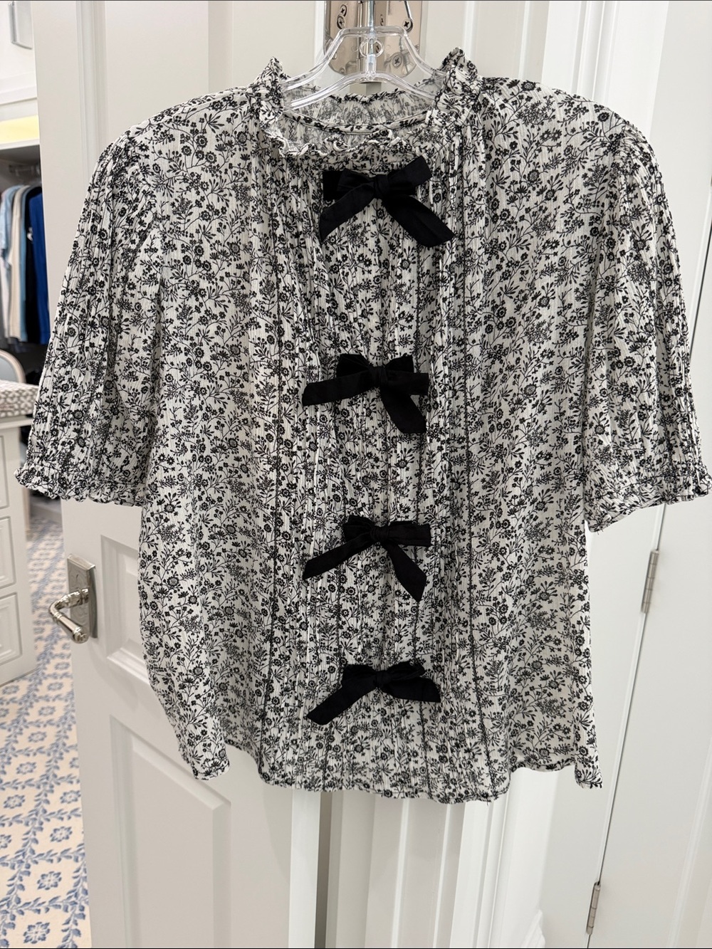 The Great - Songbird Blouse Black & White w/ Black Bows Down the back - Picture 1 of 11